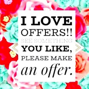 Make a reasonable offer if you see something you like! 🌺🌸🌷🌻🌼🪷🪻